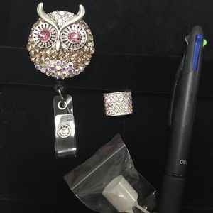 Bling owl retractable reel with stethoscope charms